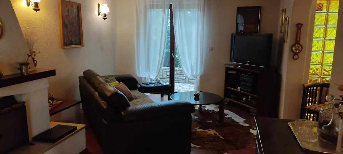 Holiday Home Ermanna Pula