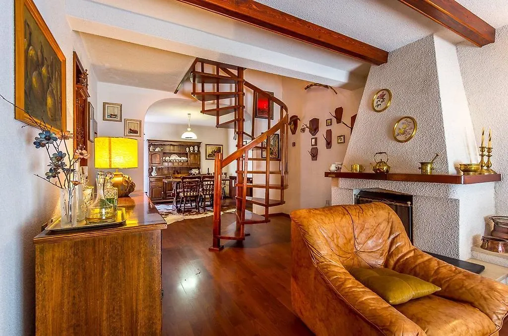 Holiday Home Ermanna Pula