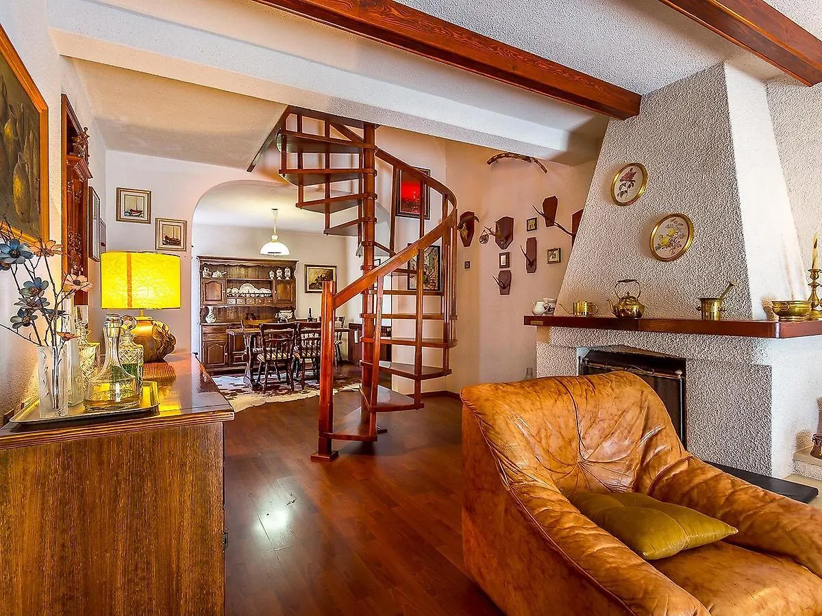Holiday Home Ermanna Pula