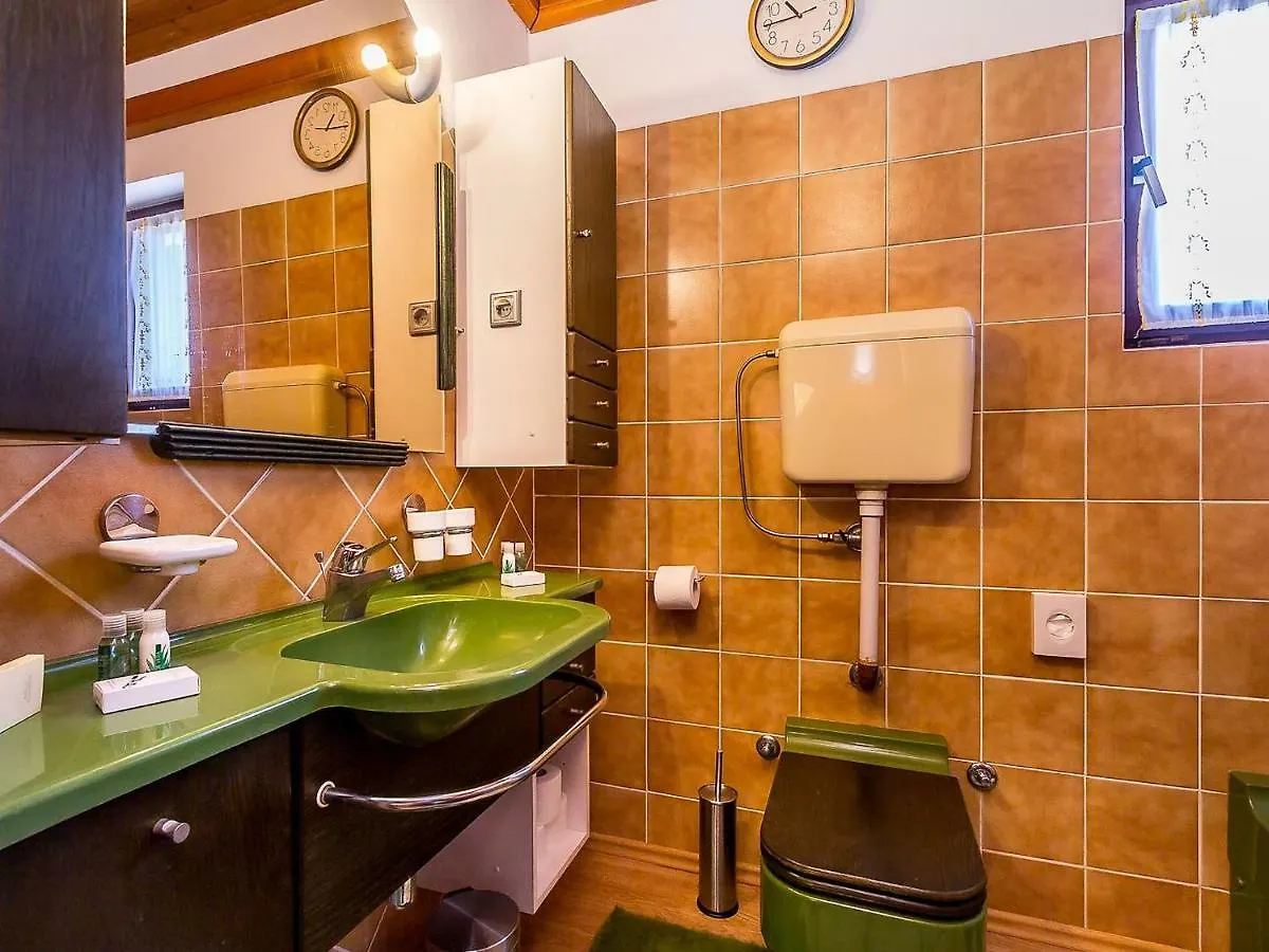 Holiday Home Ermanna Pula